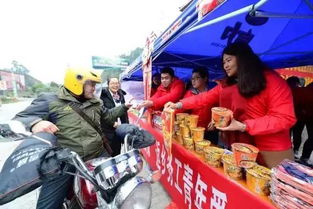 這首歌火大了 淚奔又暖心 返鄉(xiāng)路上,循環(huán)播放